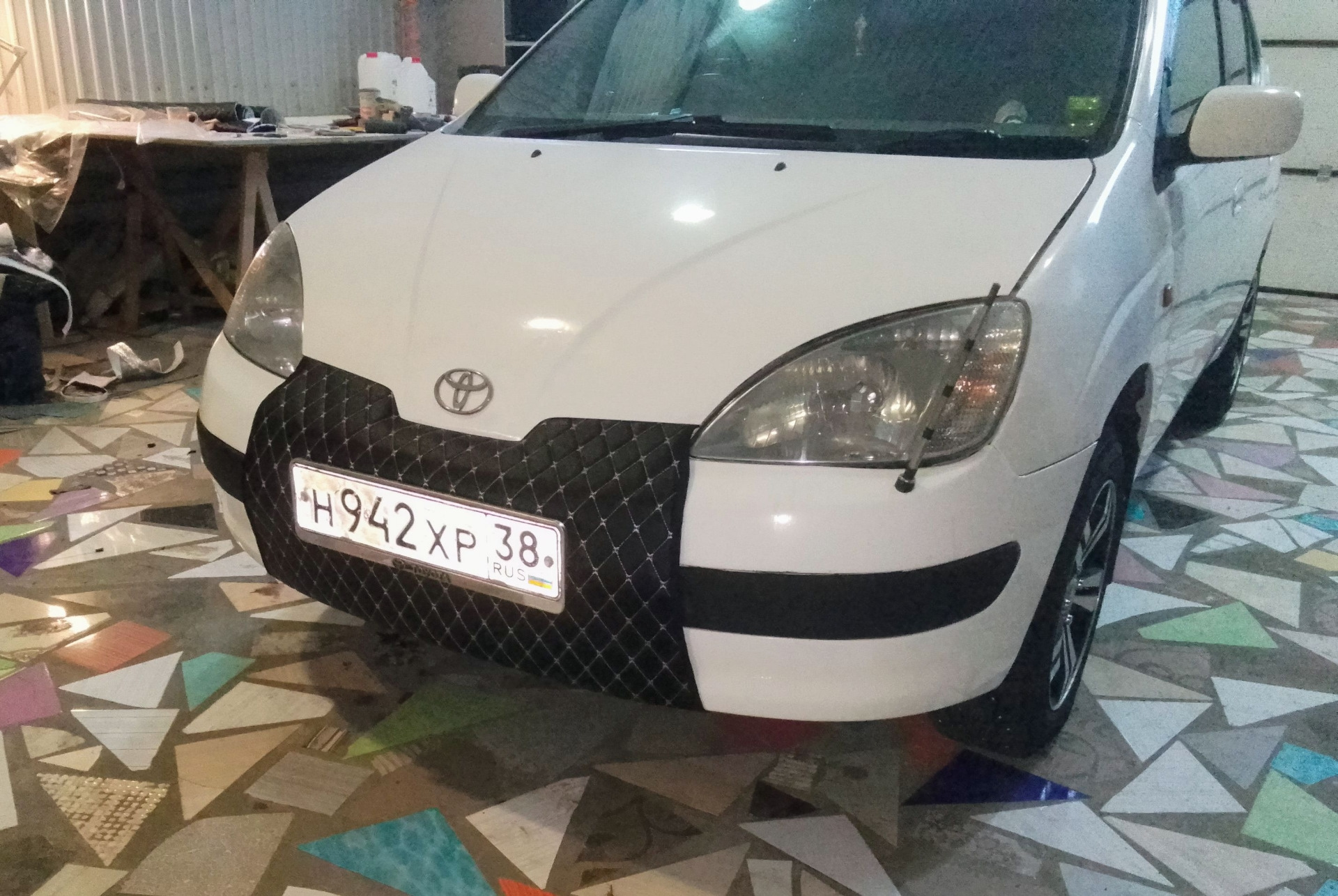 Утеплитель на решетку радиатора . — Toyota Prius (10), 1,5 л, 1999 года ...