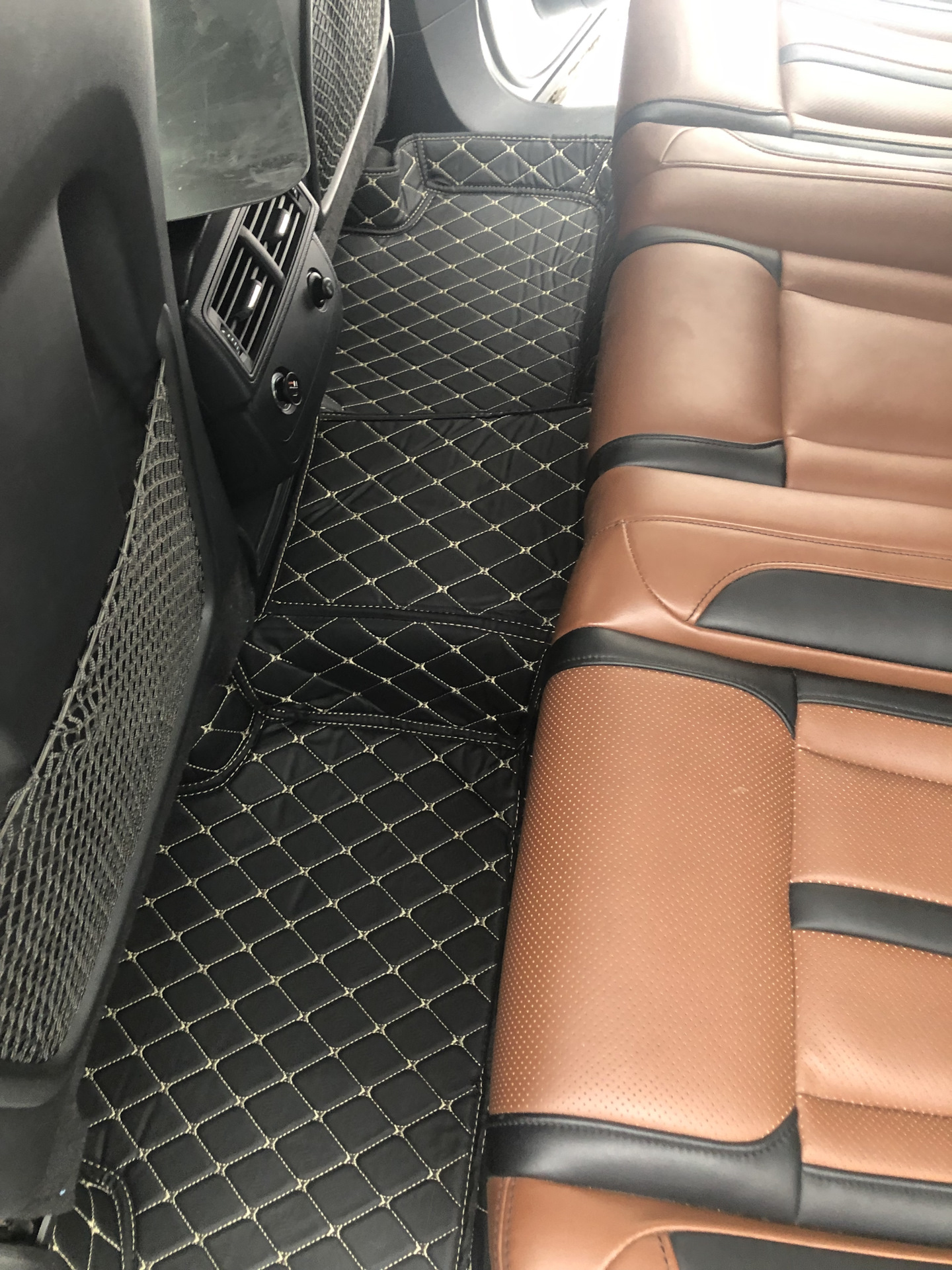 Защита салона от грязи — Audi Q7 (2G), 3 л, 2016 года | стайлинг | DRIVE2