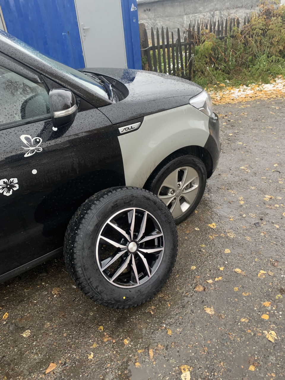 Обул корейца в сапоги (215/65 r16) — KIA Soul (2G), 1,6 л, 2014 года | шины  | DRIVE2