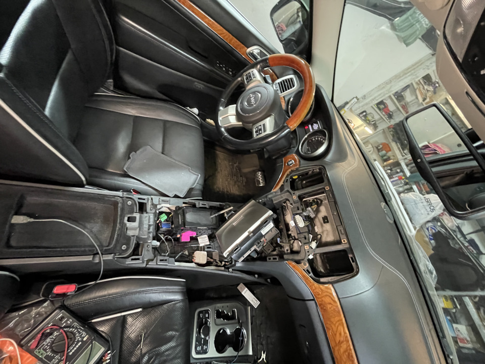 полный разбор — Jeep Grand Cherokee (WK2)