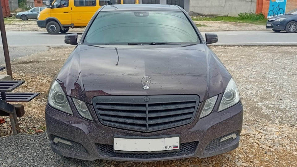не работает передний левый поворотник — Mercedes-Benz E-Class (W212), 3 ...