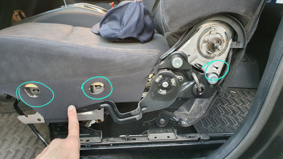 Скрип водительского кресла — Nissan Qashqai (2G), 2 л, 2018 года ...