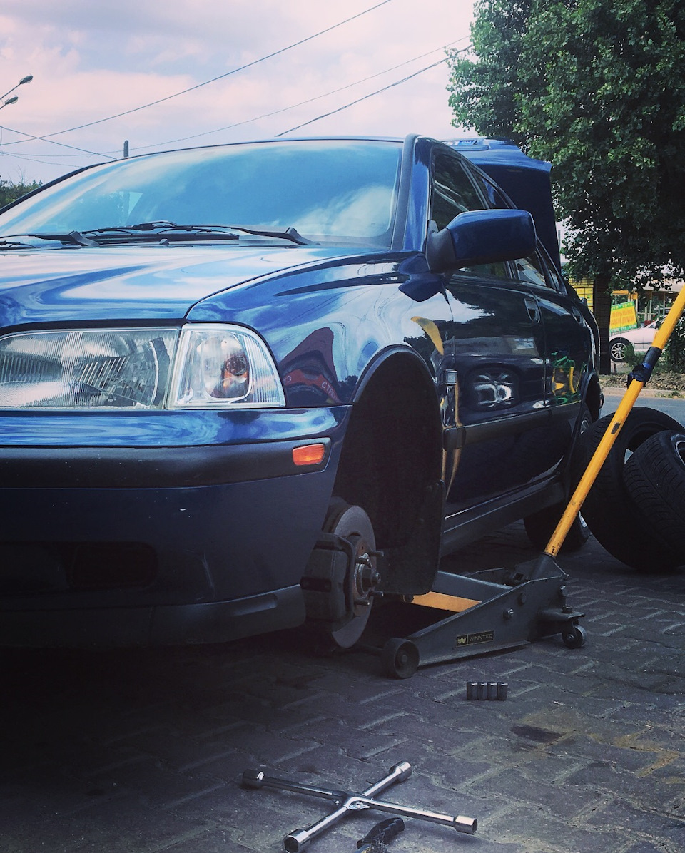 Фото в бортжурнале Volvo S40 (1G)