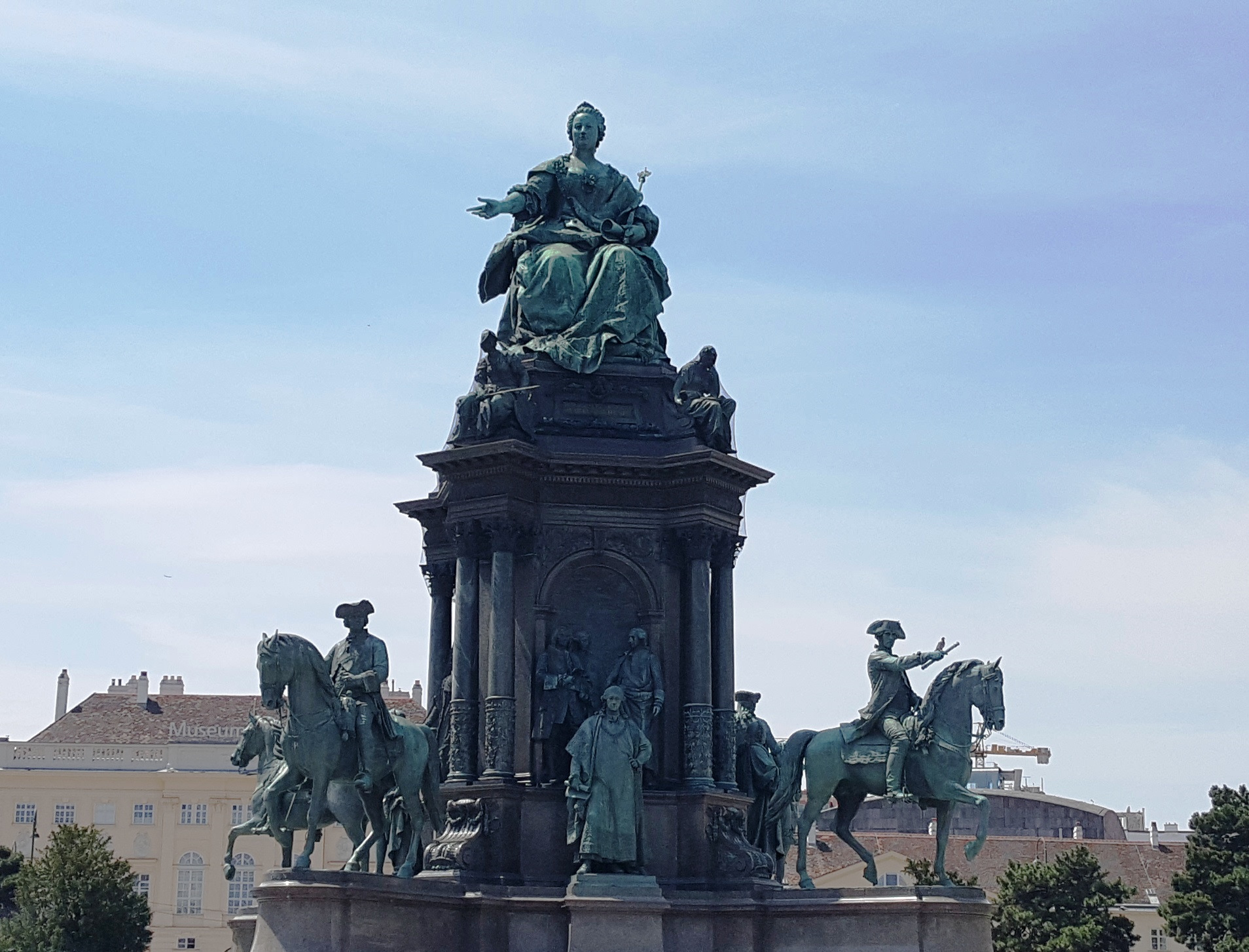 памятник марии терезии в вене