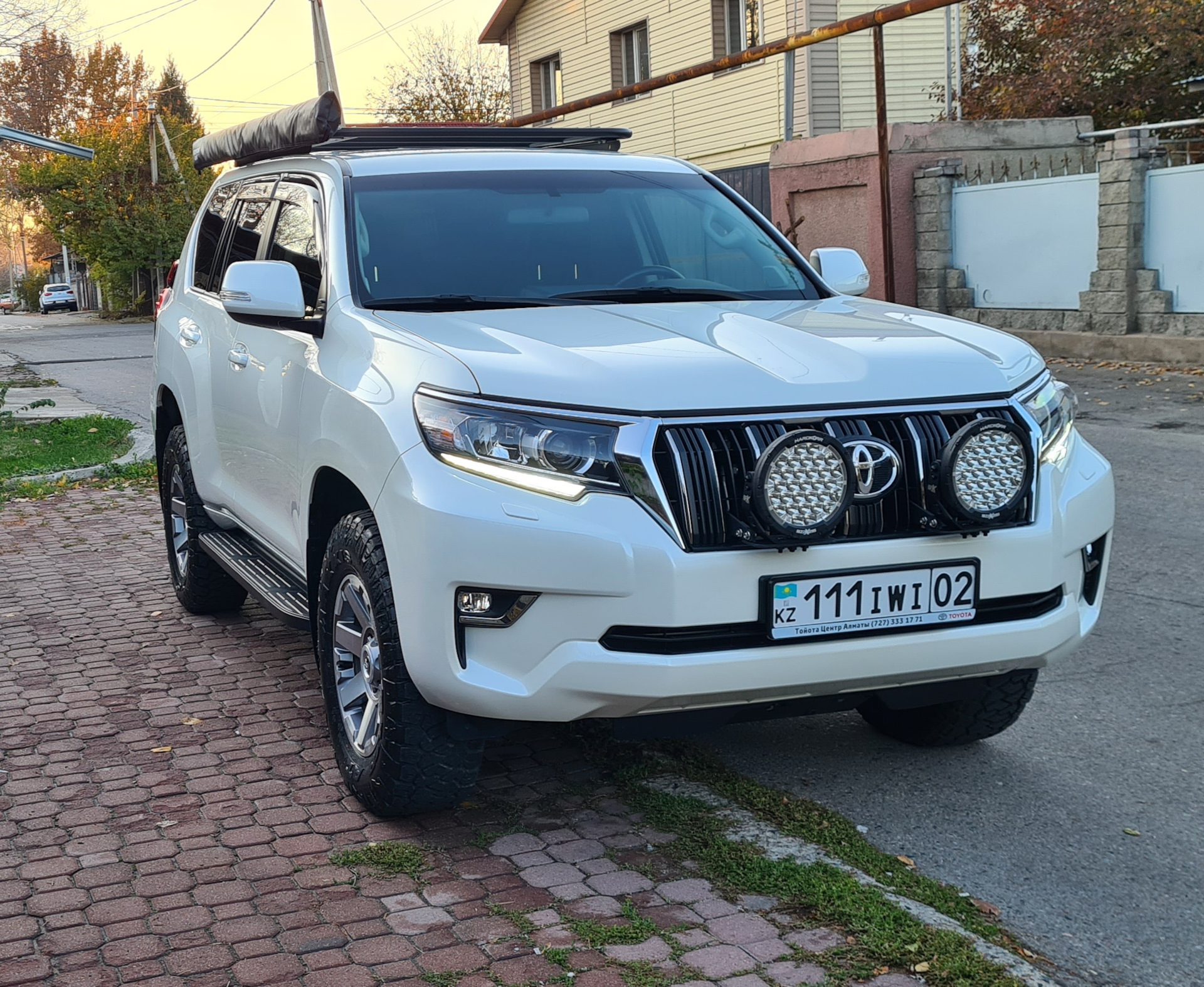 Установка доп освещения — Toyota Land Cruiser Prado 150-series, 2,8 л, 2020  года | аксессуары | DRIVE2