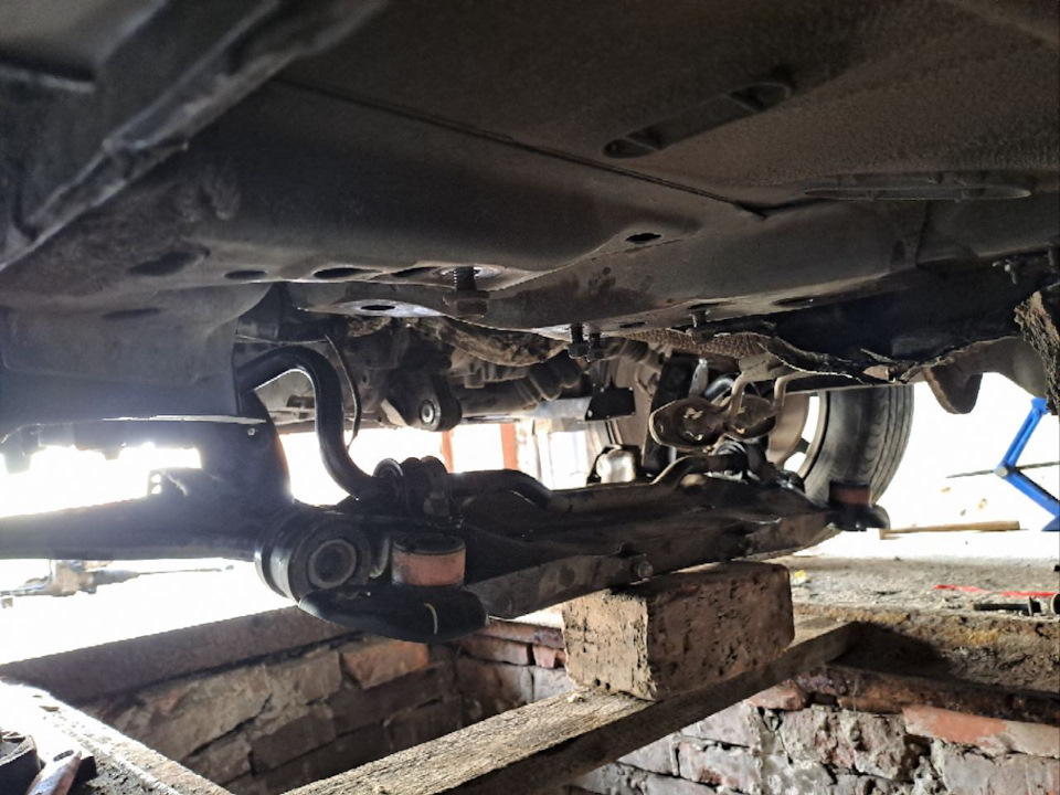 Поломка рулевой рейки — Ford Escape (3G), 2 л, 2013 года | поломка | DRIVE2