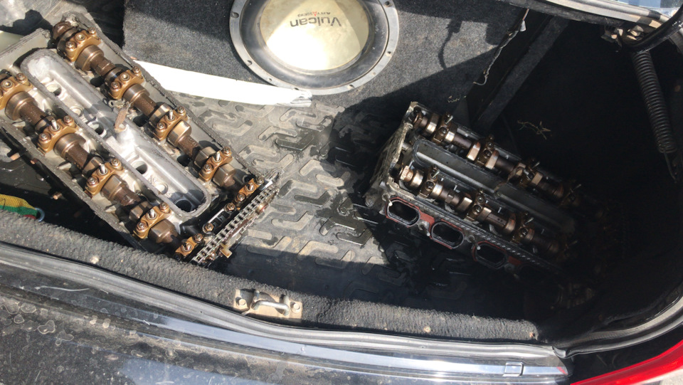 Снятие и замена масляных колпачков — BMW 5 series (E39), 4,4 л, 1998 ...