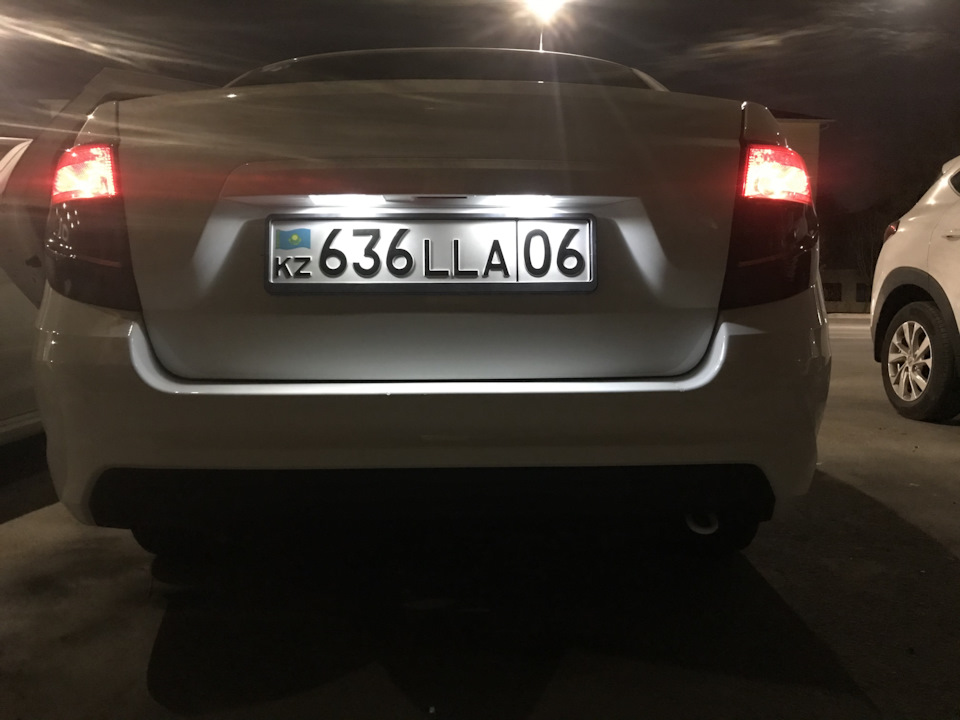 Новый сигнал, подсветка номера — Lada Гранта (2G) FL, 1,6 л, 2019 года ...