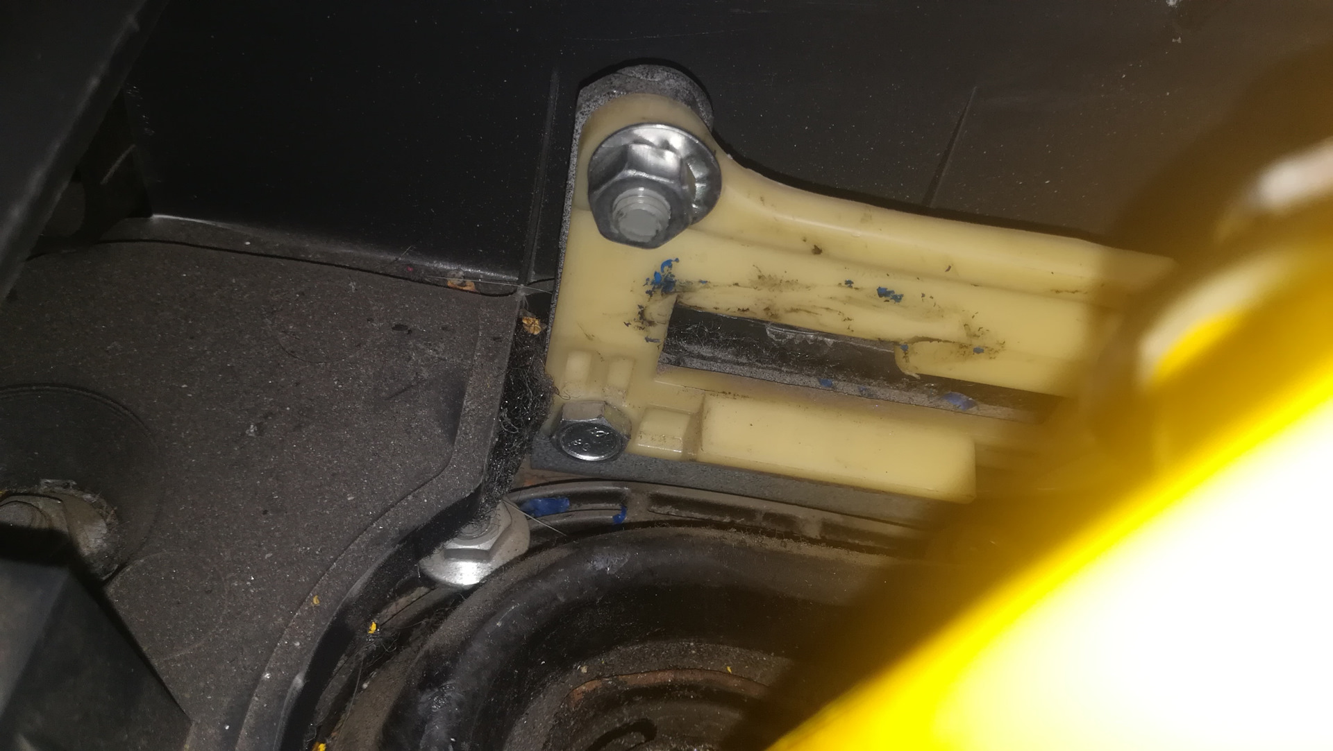 Чистка печки замена салонного фильтра — Mazda 6 (3G) GJ, 2,5 л, 2014 ...