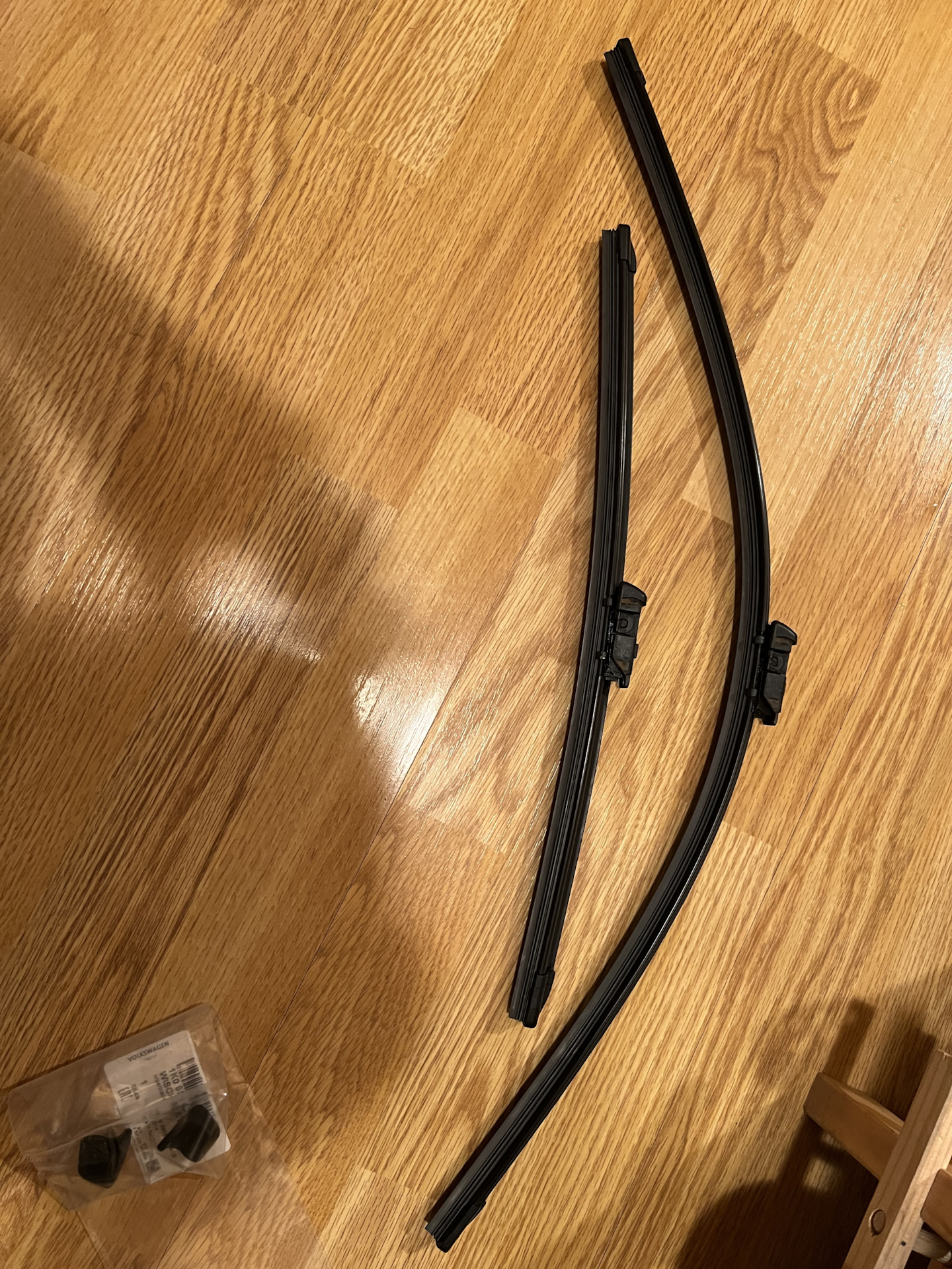 8. Toyota Avensis T27 Щетки Стеклоочистеля/Дворники замена резинок ...