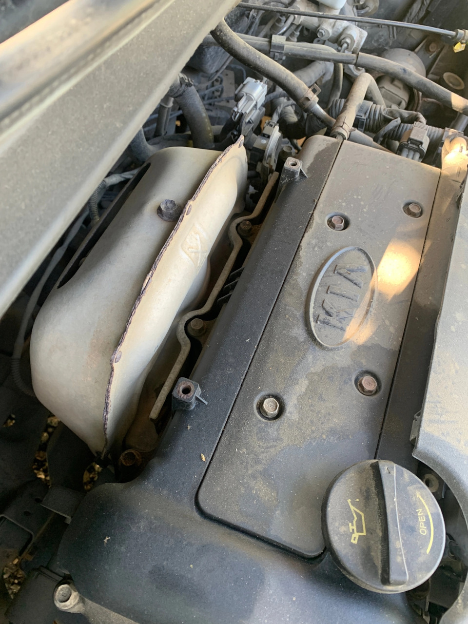 Профилактическая чистка клапана вентиляции картерных газов (PCV или ...