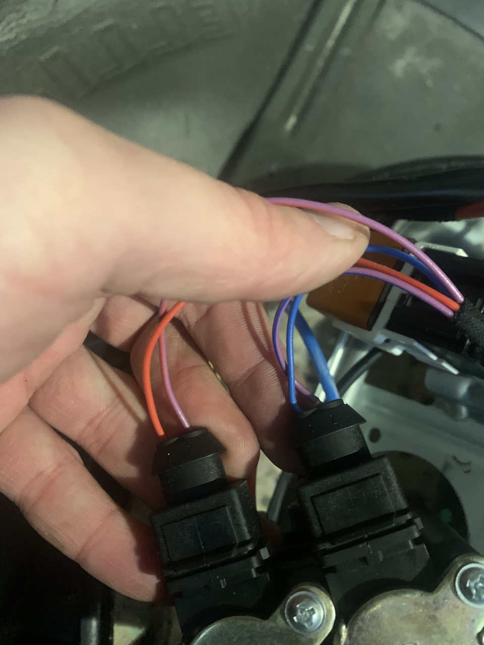 Замена блока клапанов пневмы бмв е65 — DRIVE2