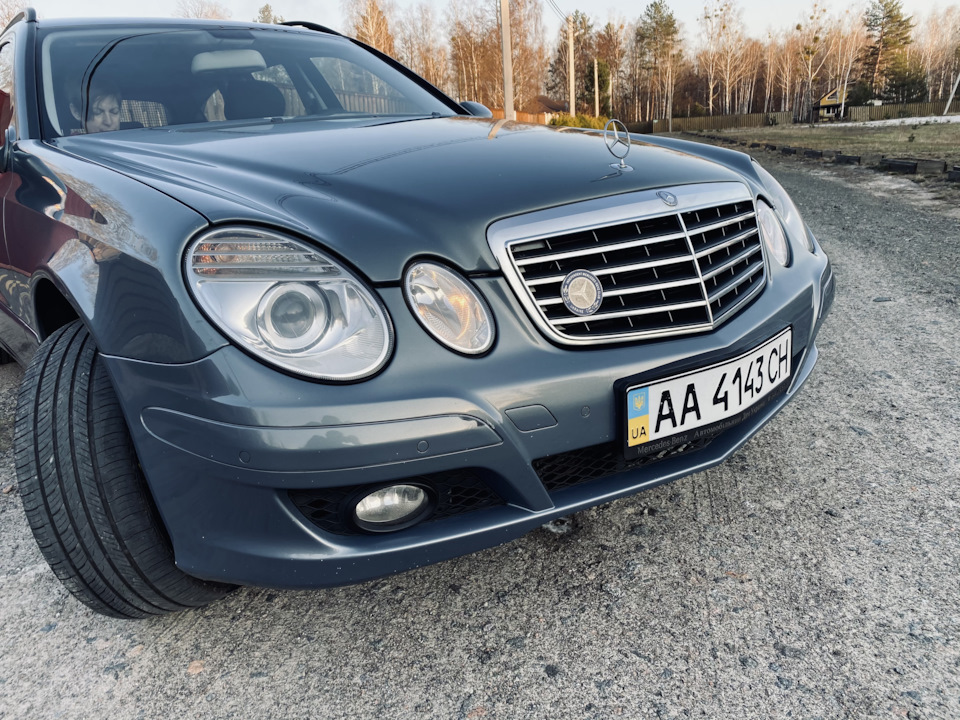 Фото в бортжурнале Mercedes-Benz E-Class Estate (S211)