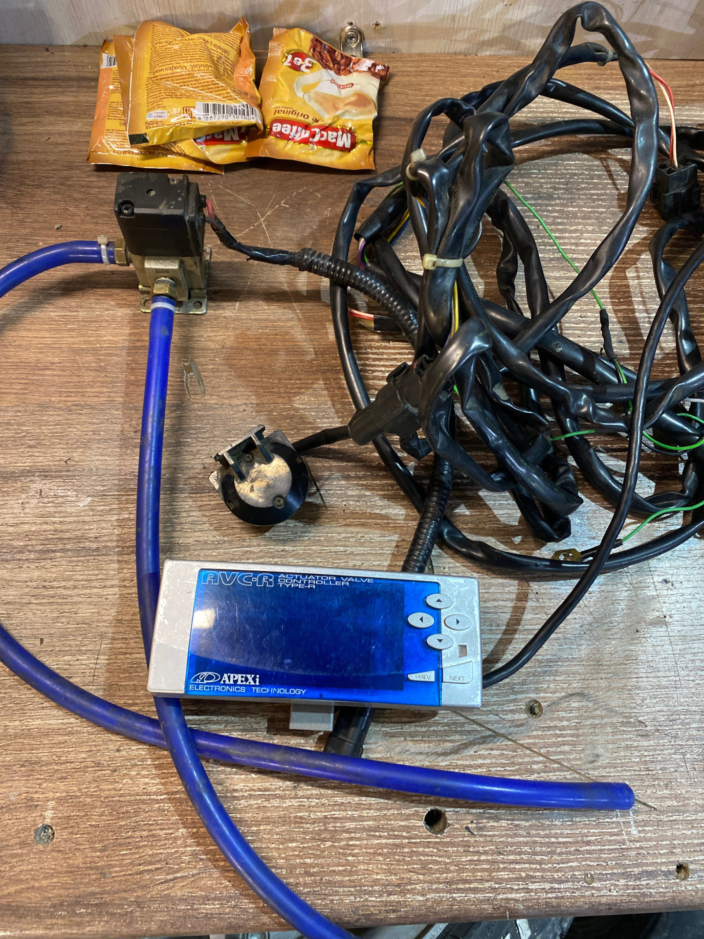 Понятное подключение буст контроллера Apexi AVC-R на JZ — Toyota Mark ...