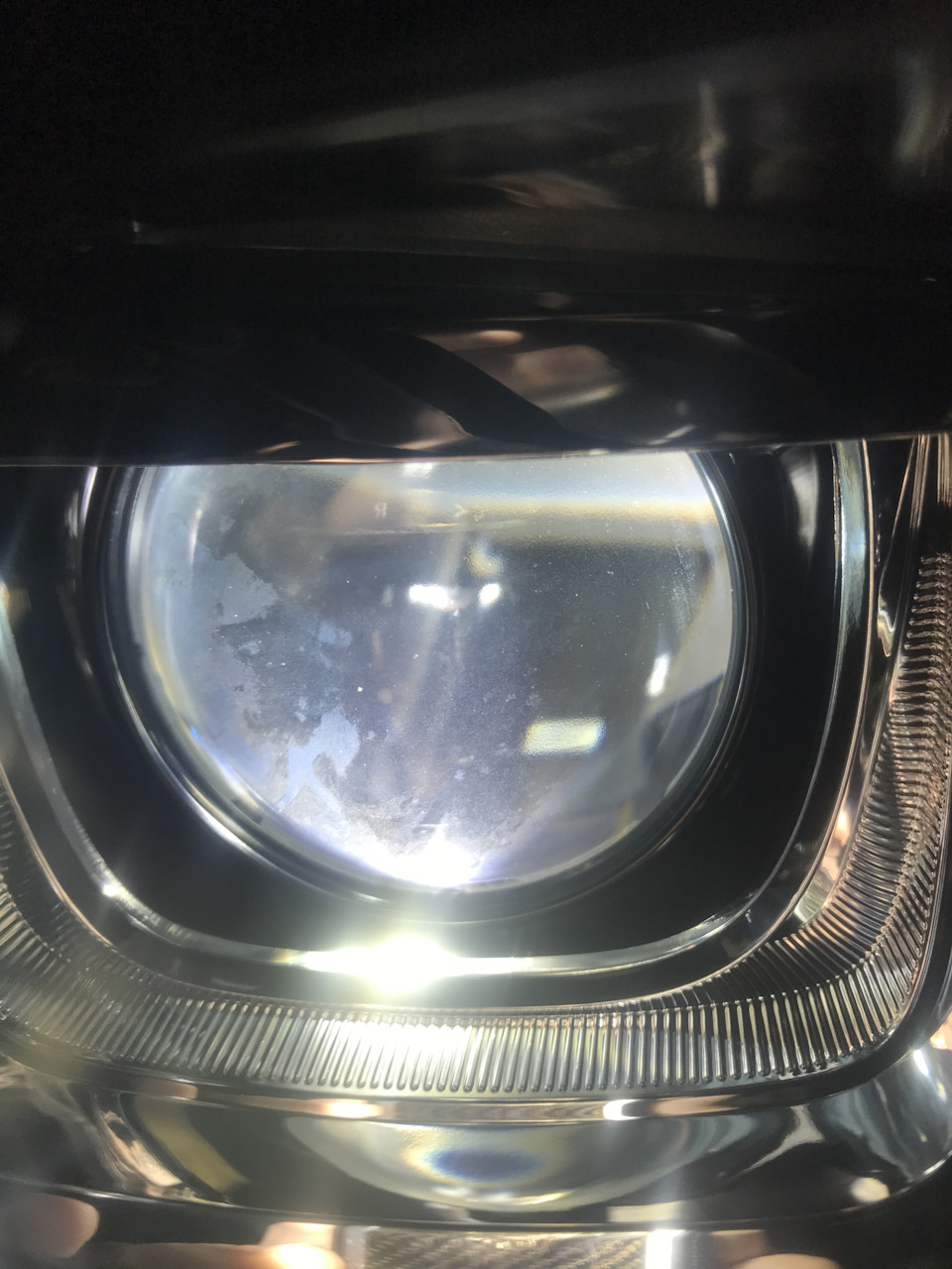 Вопрос к владельцам линзовых фар — Volkswagen Amarok, 3 л., 2020 года ...