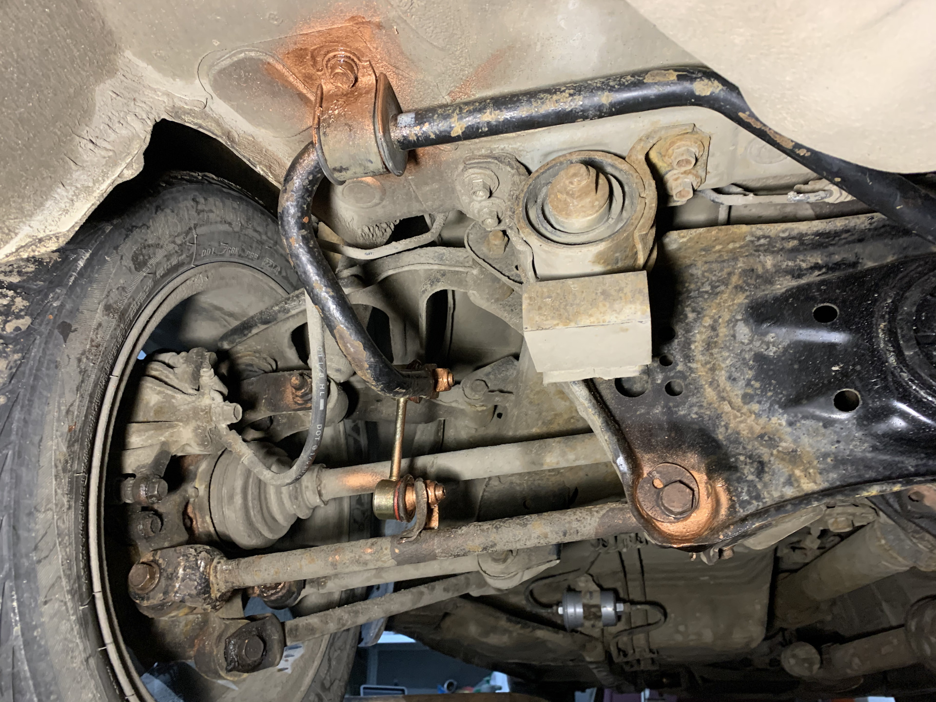 Подвеска чайзер 100. Верхняя шаровая чайзер 100. Задняя подвеска toyota chaser 100. Задняя подвеска jzx100. Подвеска чайзер 100.