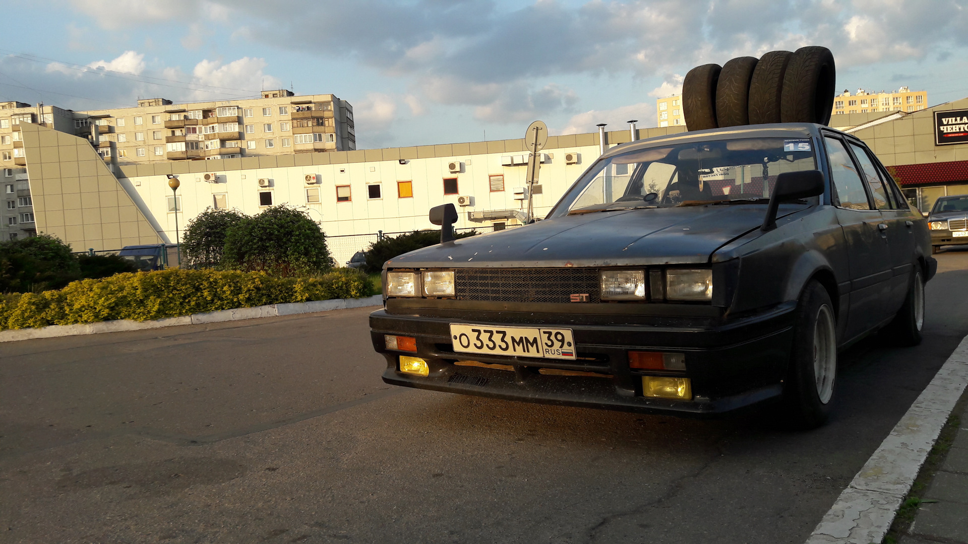 Carina 3. Toyota Carina 3g. Carina аа60 фары. Toyota Carina 1985 aa60 фары.