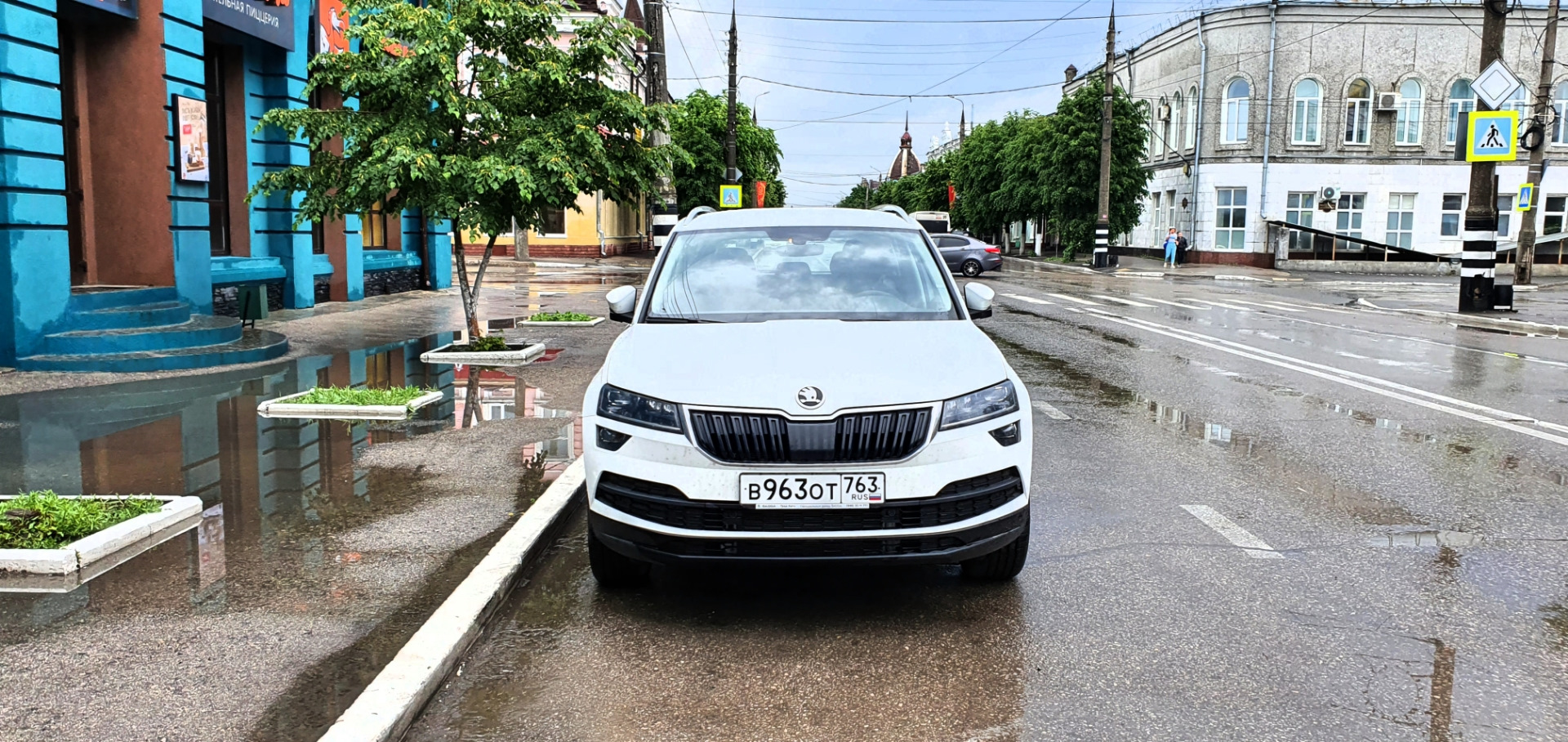 Попались нормальные номера😁 — Skoda Karoq, 1,4 л, 2020 года | аксессуары |  DRIVE2