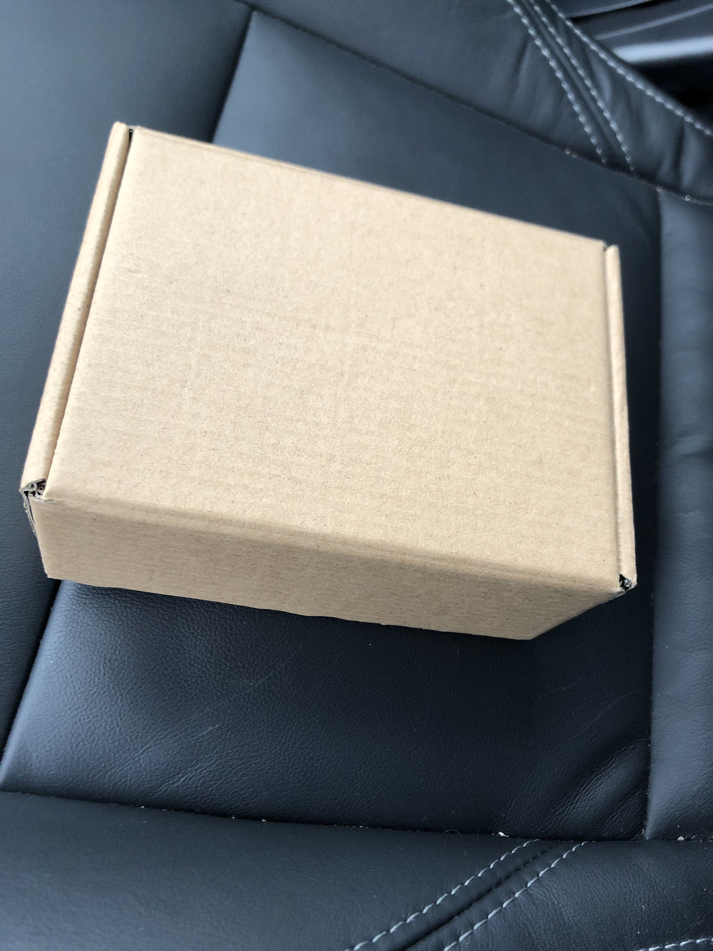 LED в салон MITSUBISHI OUTLANDER. Как правильно снять плафоны, чтобы ...