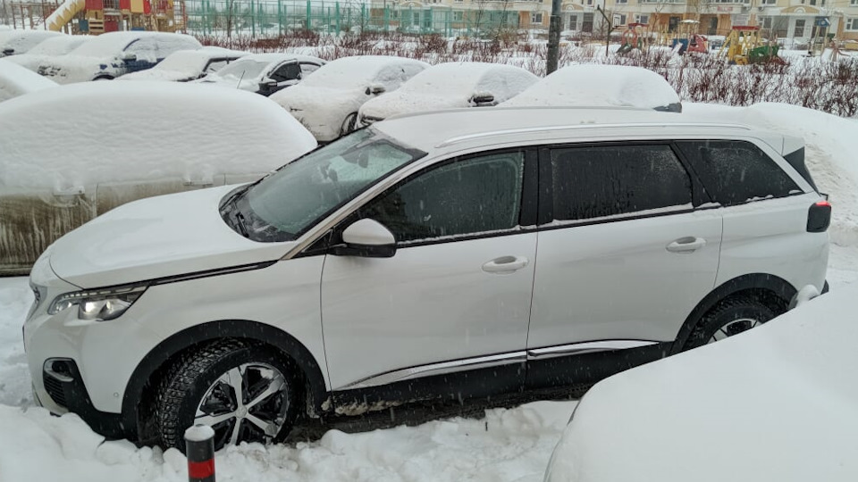 Бортжурнал Peugeot 5008