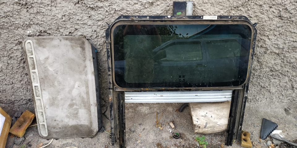 0xAAAgNSoeA 960 Как обслуживать люк на автомобиле