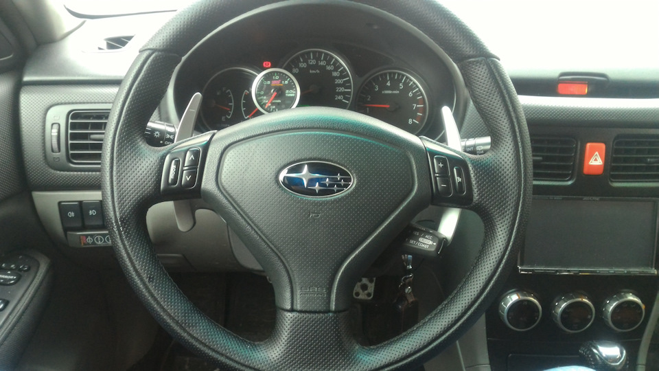 Как снять руль субару легаси Установка подрулевых лепестков SportShift от Legacy B13 на Forester SG - Subaru 