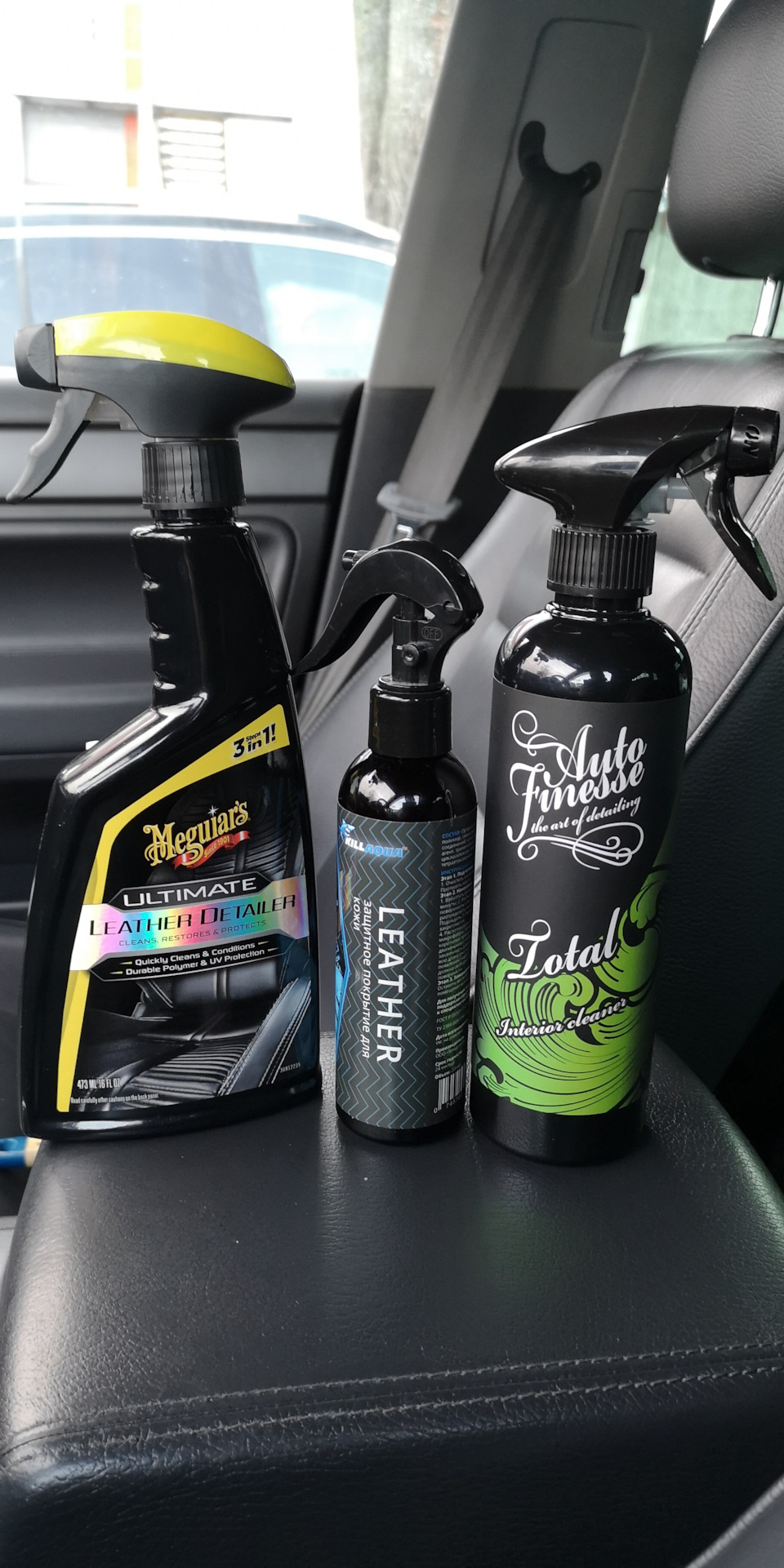 302. Автокосметика, для ухода за интерьером (Meguiar`s Ultimate Leather  Detailer, Auto Finesse Total, Killaqua LEATHER)! — Volkswagen Touareg (1G),  3,2 л, 2003 года | мойка | DRIVE2