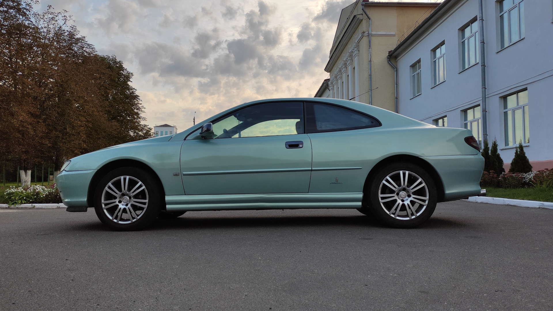 Peugeot 406 Coupe 2.0 бензиновый 1998 | 