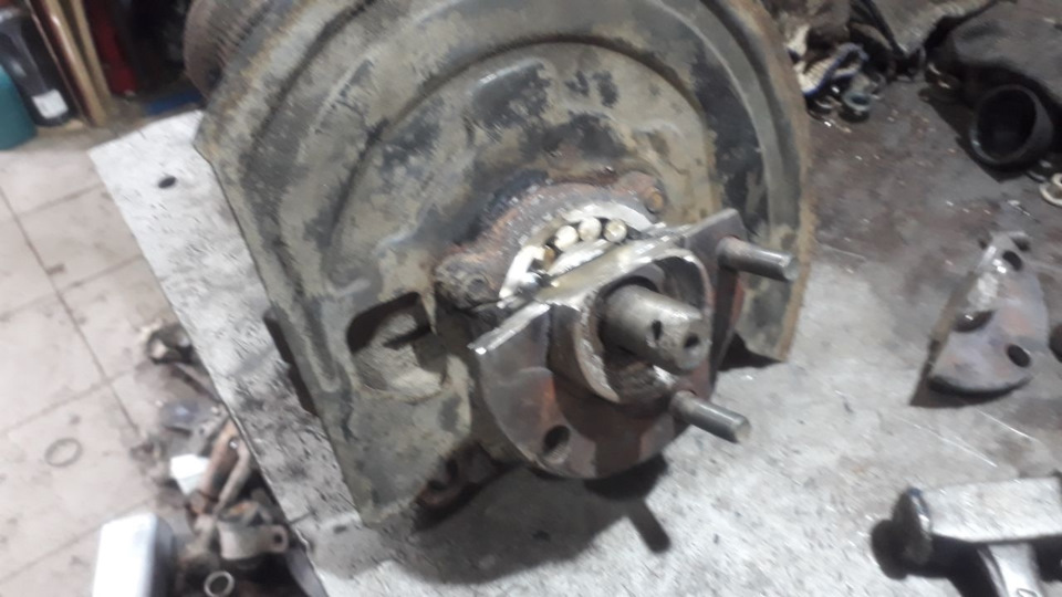 Режем — Nissan X-Trail II (t31)