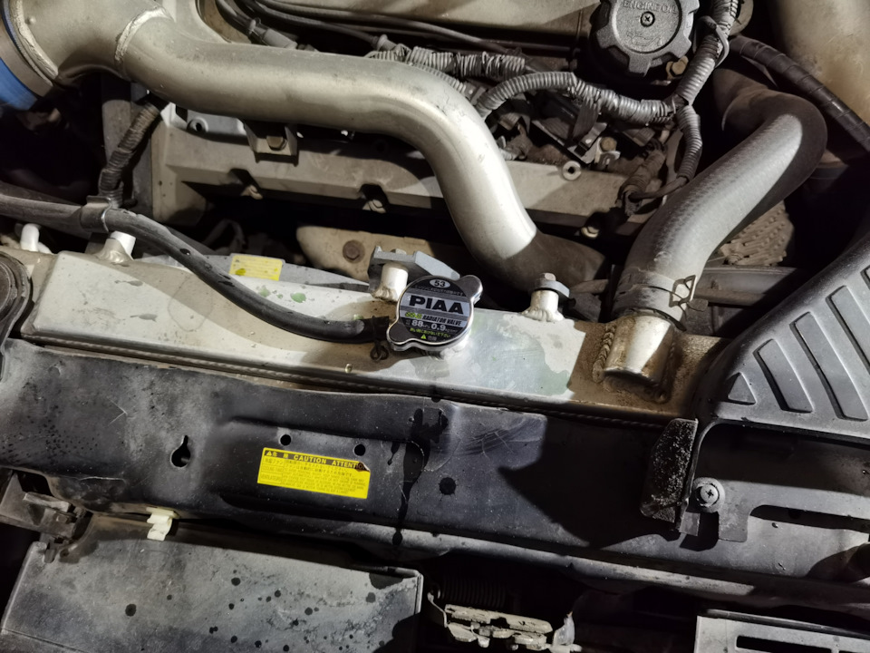 Замена патрубков радиатора. — Mitsubishi Galant (8G), 2,5 л, 2000 года ...