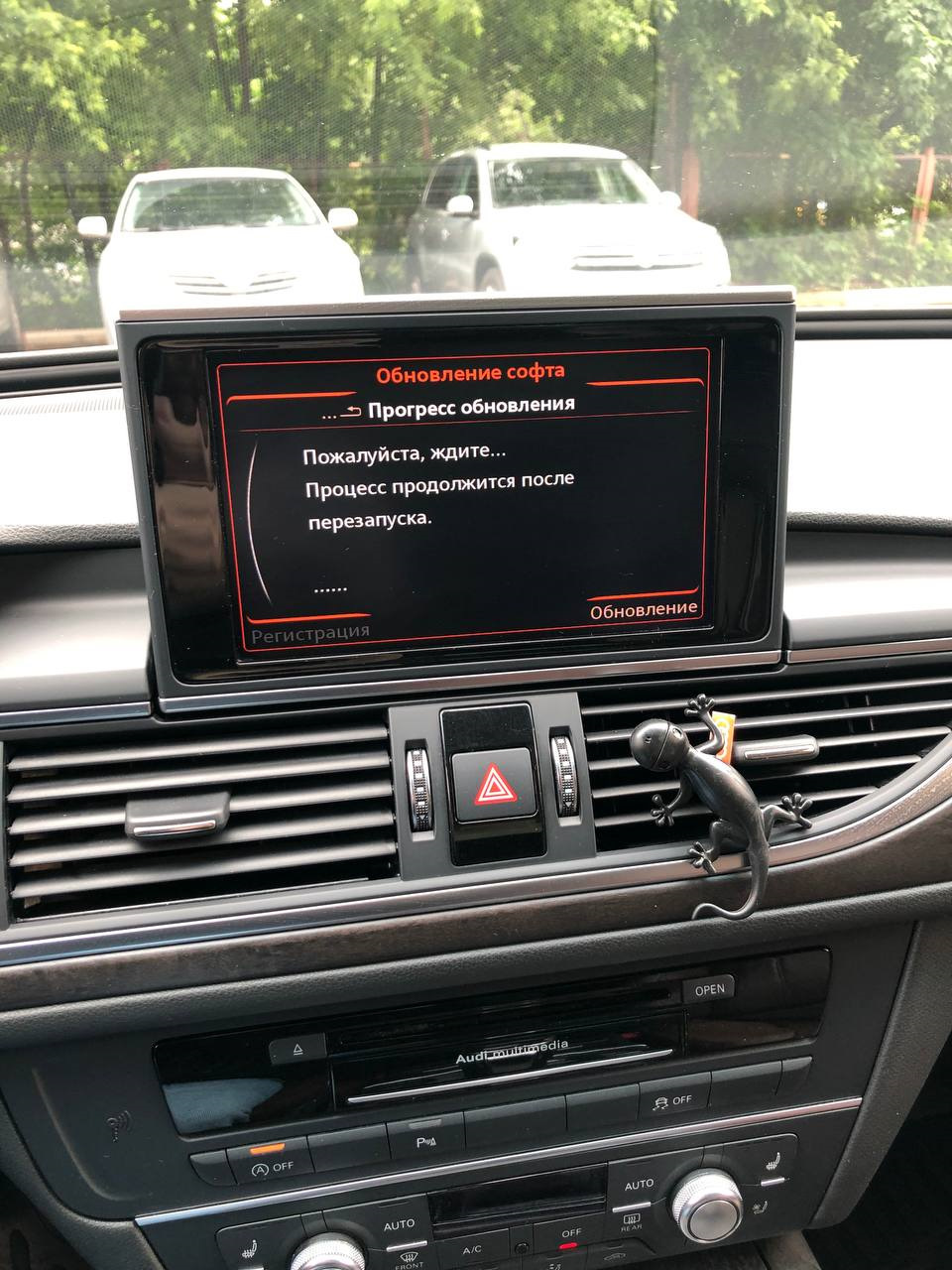 В нашем доме появился замечательный CarPlay — Audi A6 (C7), 2 л, 2016 года  | своими руками | DRIVE2