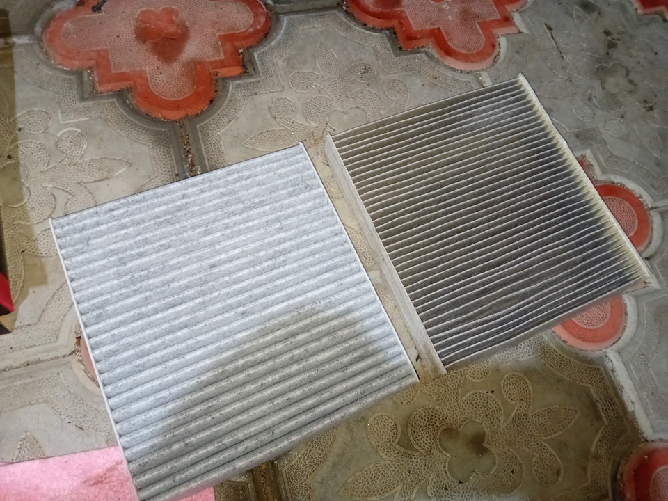 Старый и новый салонный фильтр в сравнений — Renault Logan Stepway