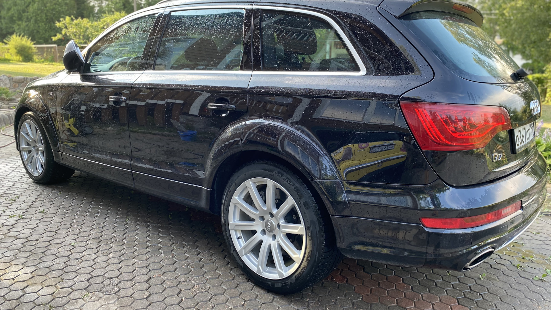 Audi Q7 (1G) 5.9 дизельный 2010 | Два по шесть TDI на DRIVE2