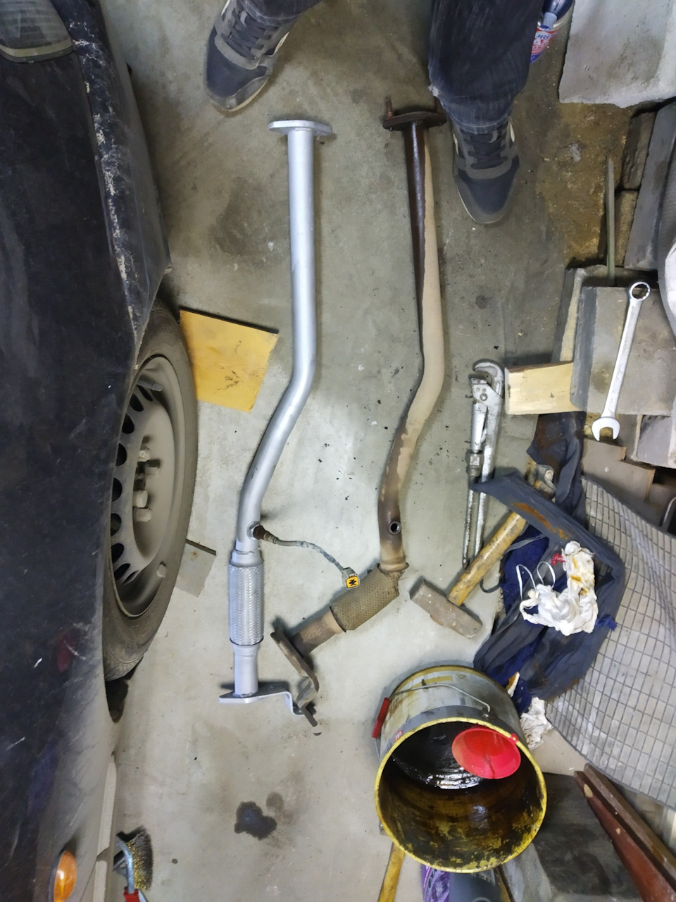Замена приемной трубы — Hyundai Accent (2G), 1,5 л, 2008 года ...