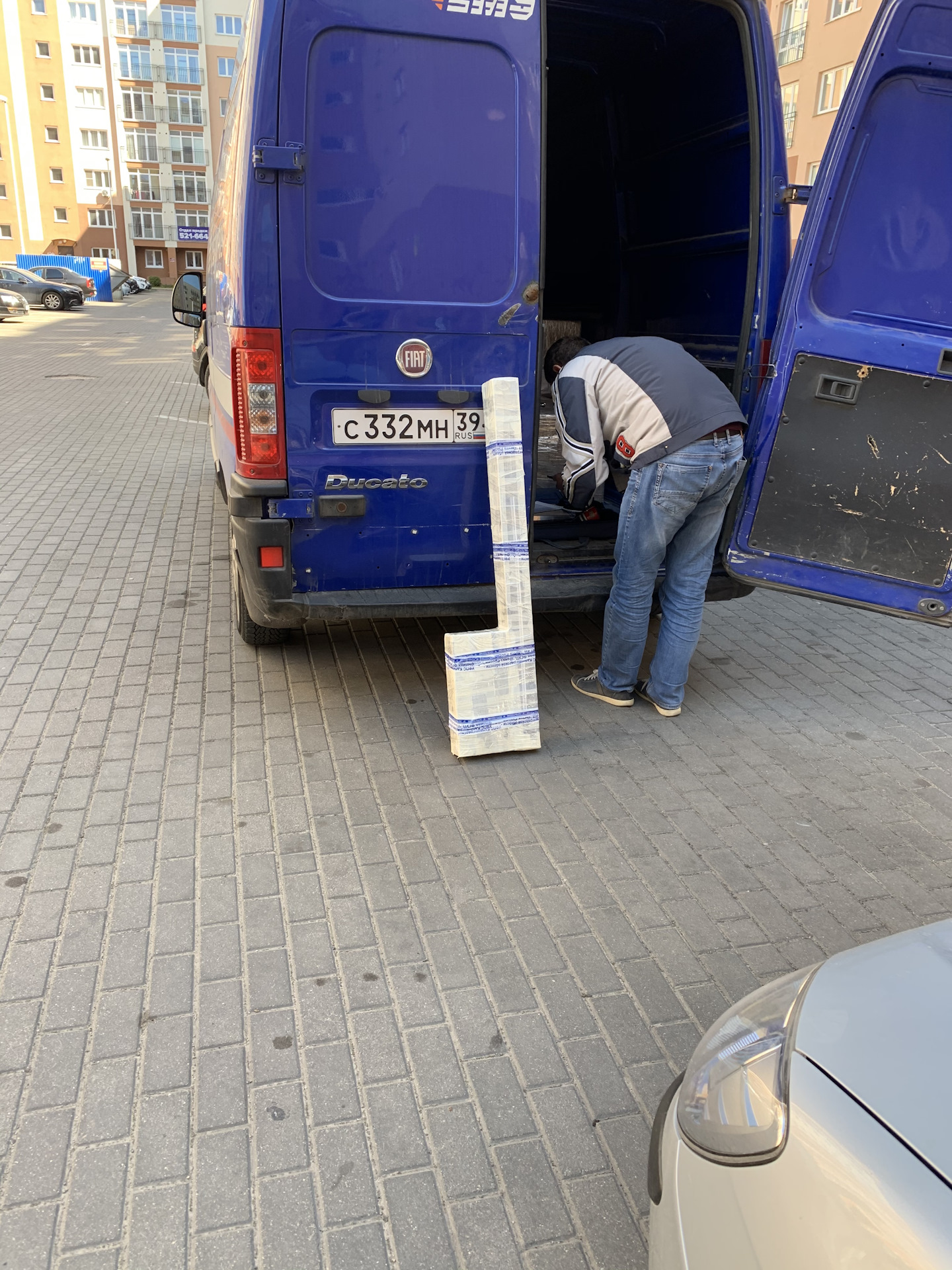 Рейлинги Thule проданы — DRIVE2