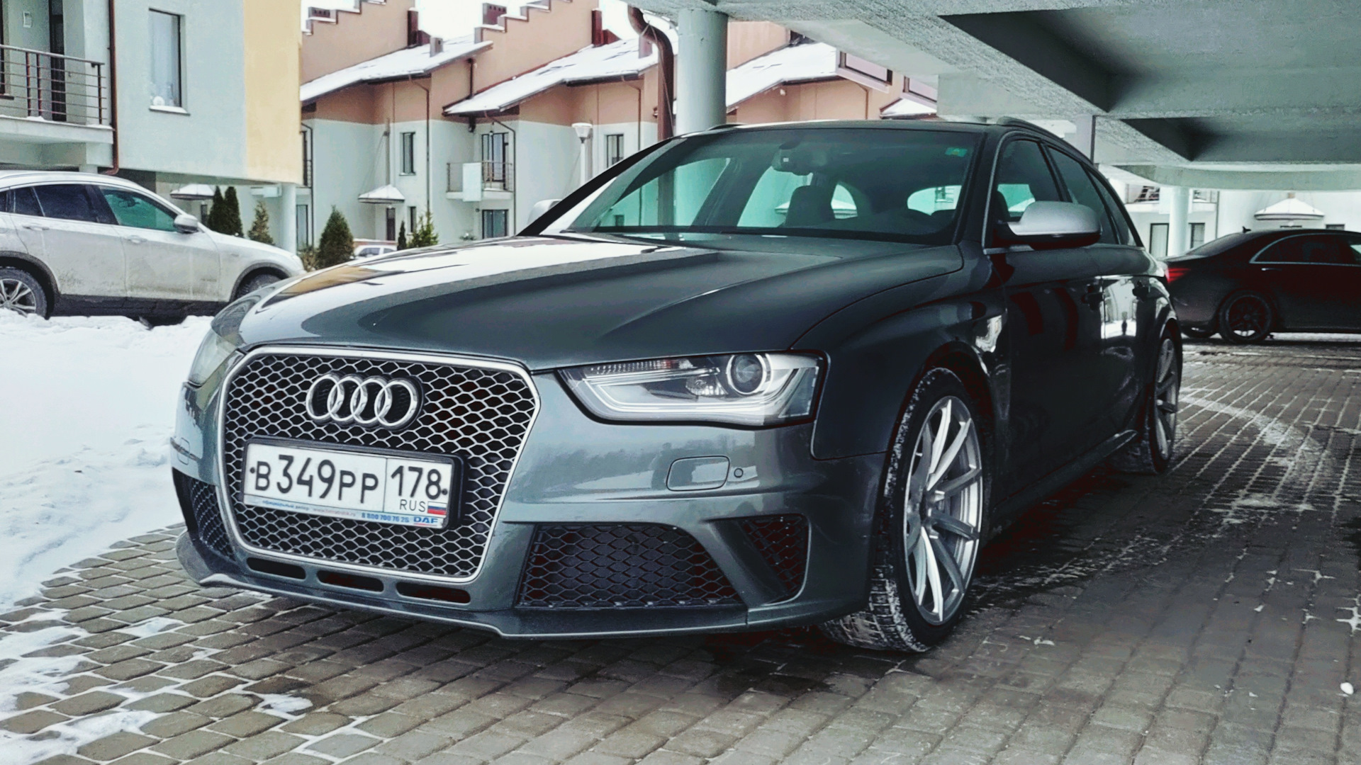 Audi RS4 (B8) 4.2 бензиновый 2013 | Баба Яга на DRIVE2