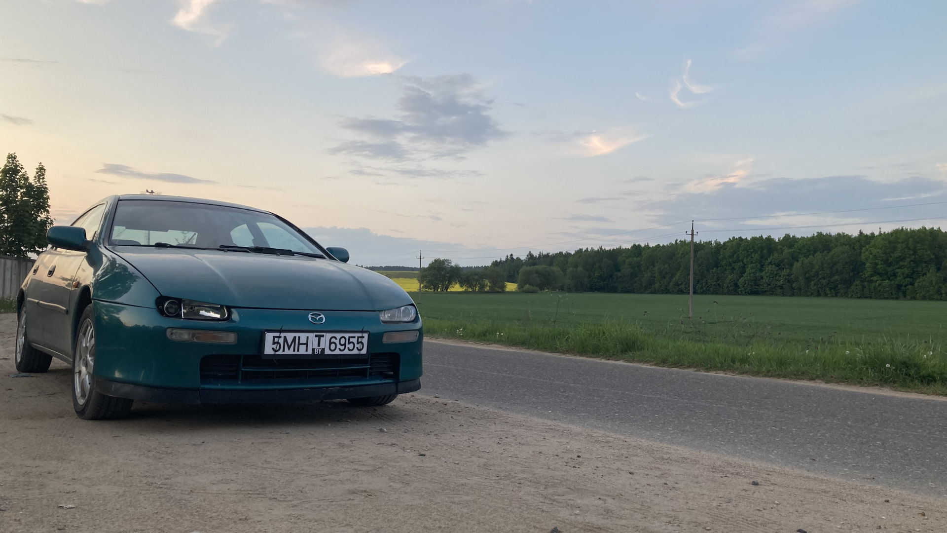 Mazda 323 V 1.8 бензиновый 1995 | Дым машина на DRIVE2