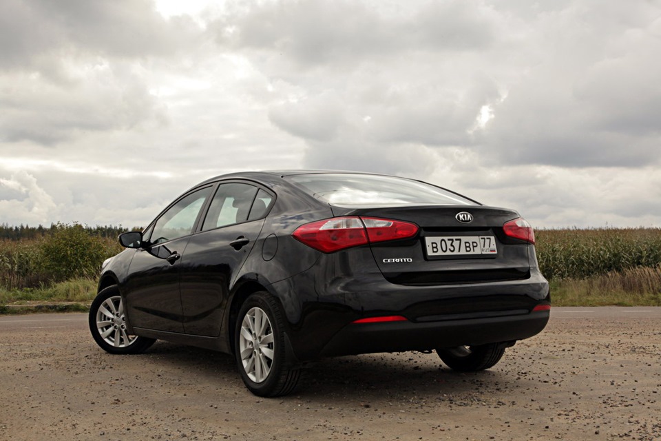 Kia Ceed седан 2015