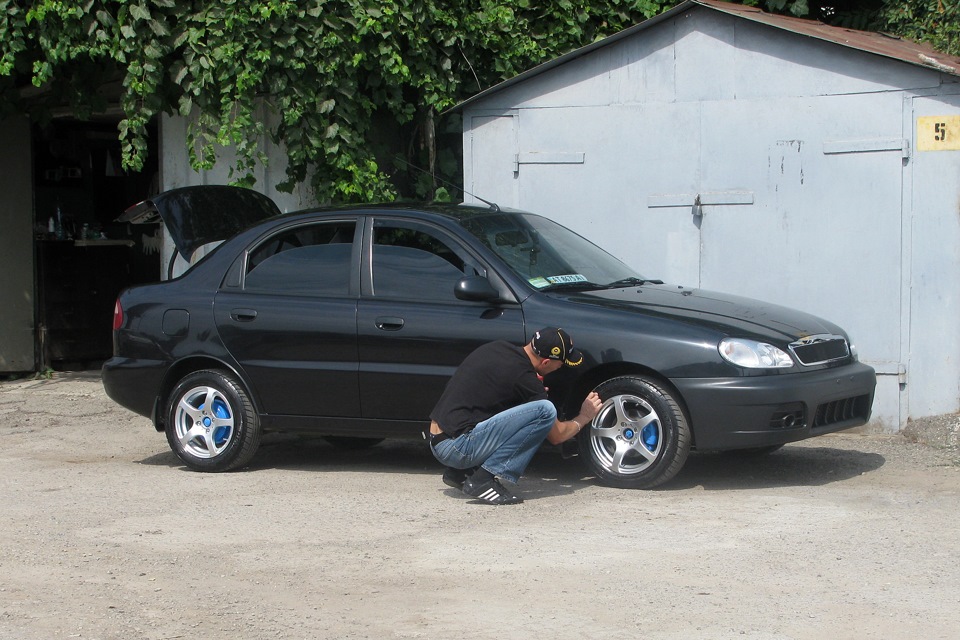 Daewoo lanos Black