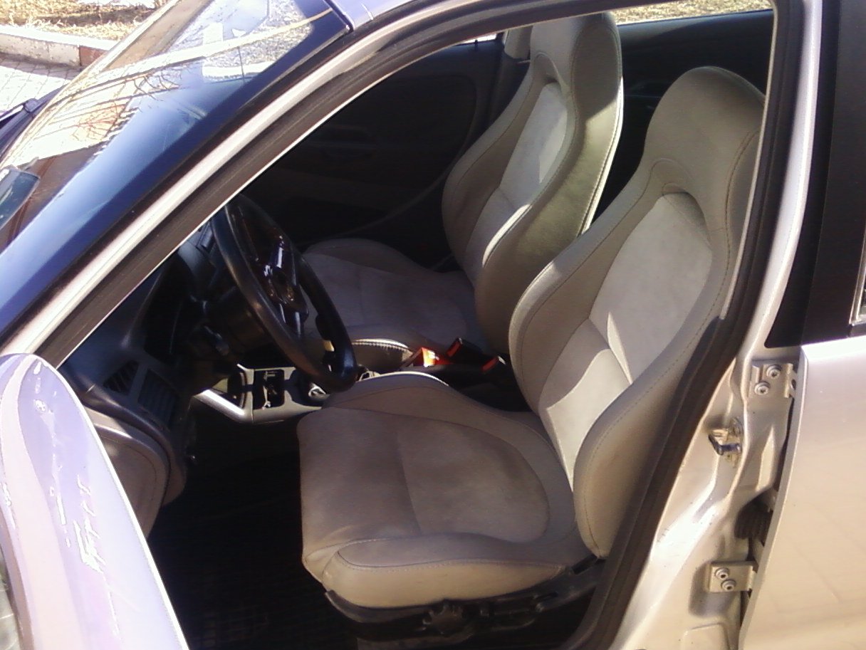 Мега "ковши" — SEAT Cordoba (Mk I), 1,9 л, 2000 года | просто так | DRIVE2