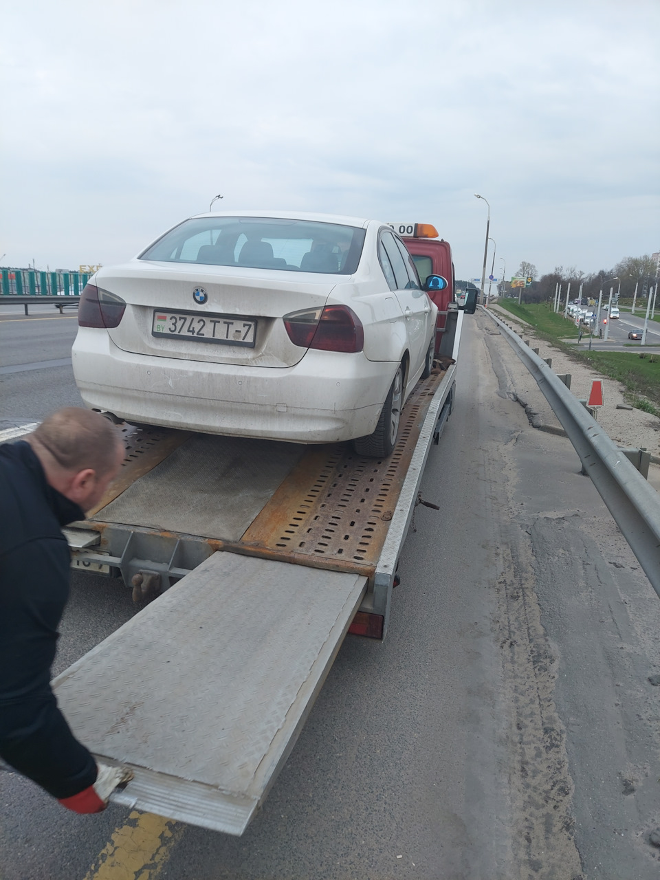 Внезапно машина заглохла на МКАДе)) Насос, реле, дмрв, квкг… — BMW 3 series  (E90), 1,8 л, 2008 года | своими руками | DRIVE2