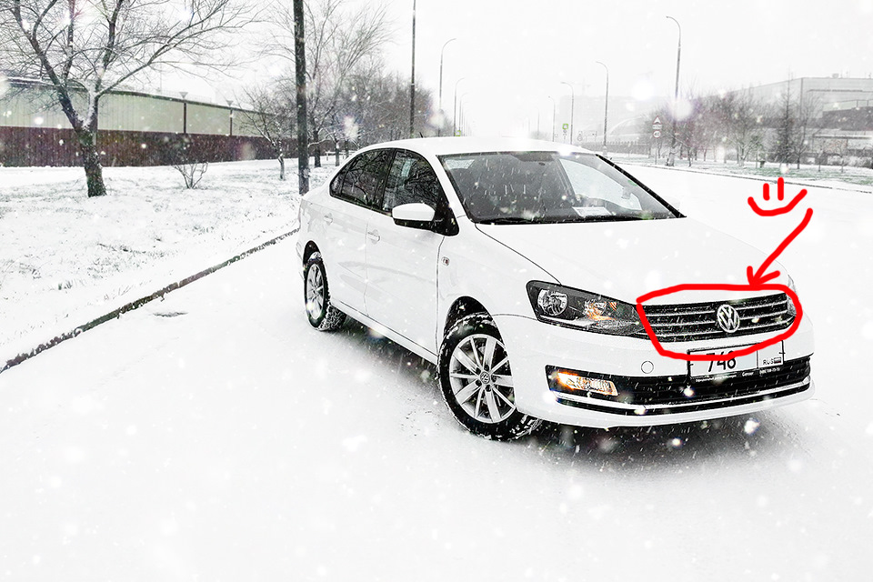 [Вопрос] Снятие верхней радиаторной решетки — Volkswagen Polo Sedan, 1 ...