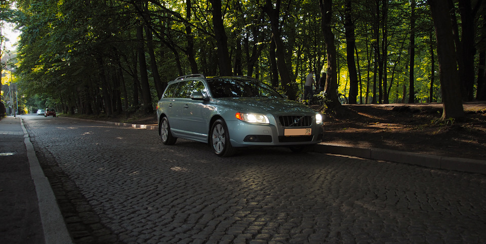 Фото в бортжурнале Volvo V70 III
