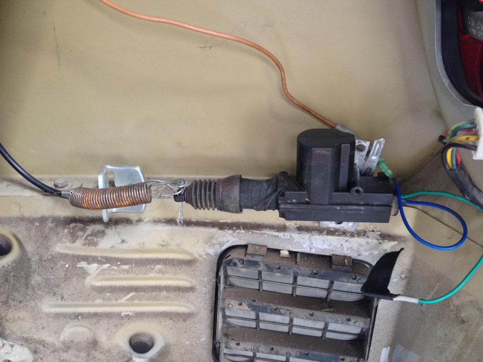 103cac6s 960 Как открывается бензобак на лачетти