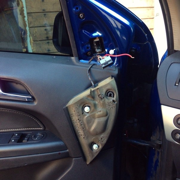 Датчики слепых зон. Ксенон. Покраска Молдингов. — Opel Astra H GTC, 1,8 ...