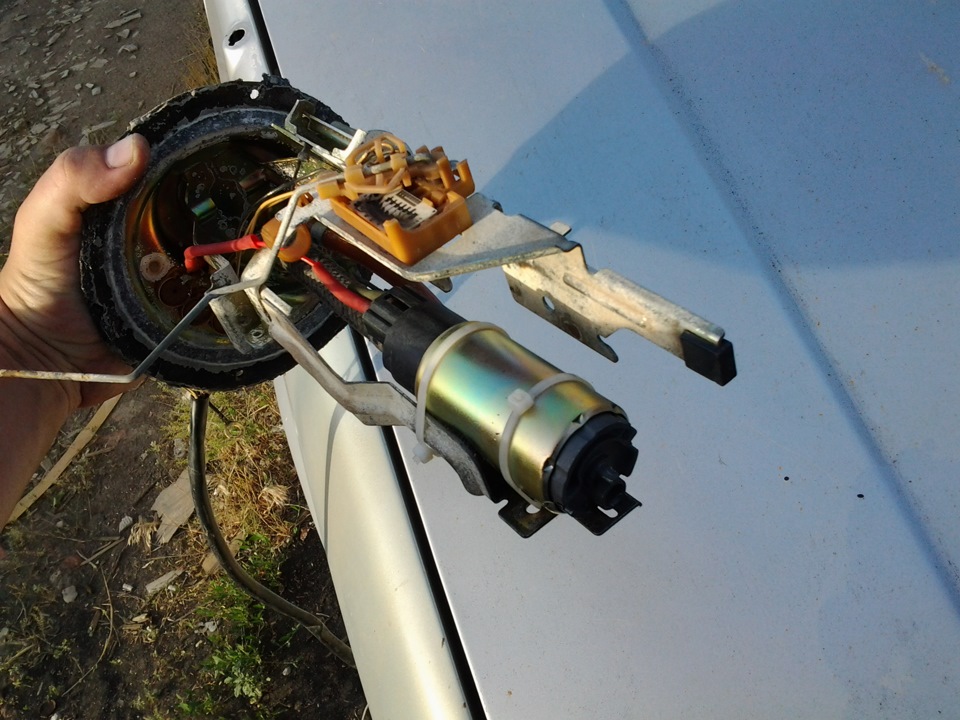 Фото в бортжурнале Nissan Terrano I