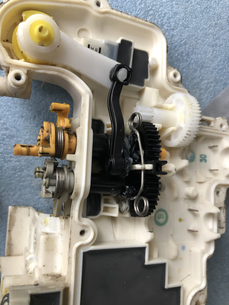 Фотография «Была проблема дверь водительская и задняя с этой же стороны ...