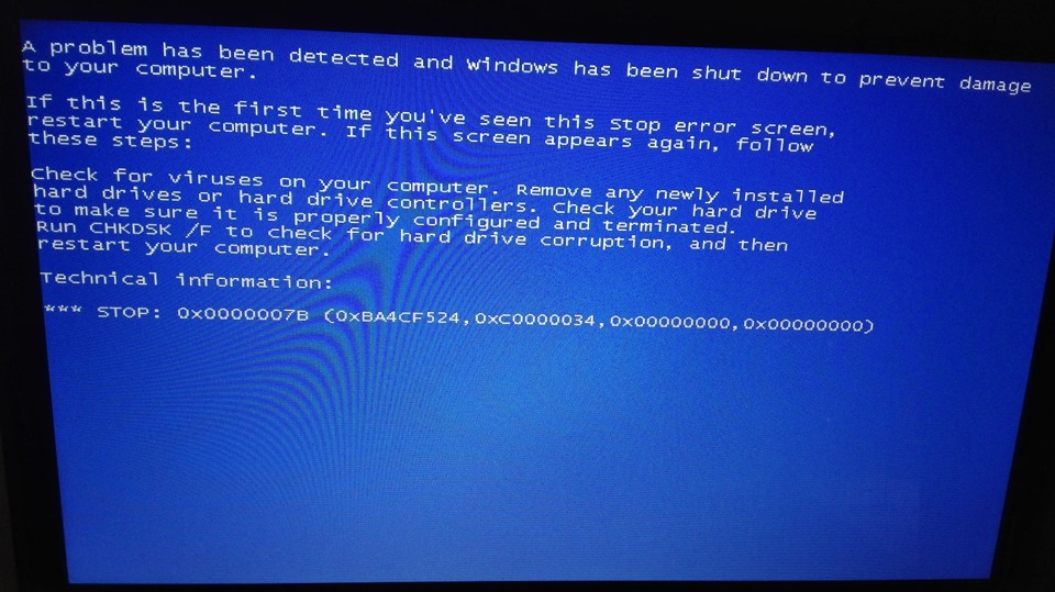 Почему перестало загружать. A problem has been detected and Windows has been shut down что делать. Комп перезапускается при запуске виндовс. Самсунг перезагружается голубой экран. Компьютер перезапускается ошиб.