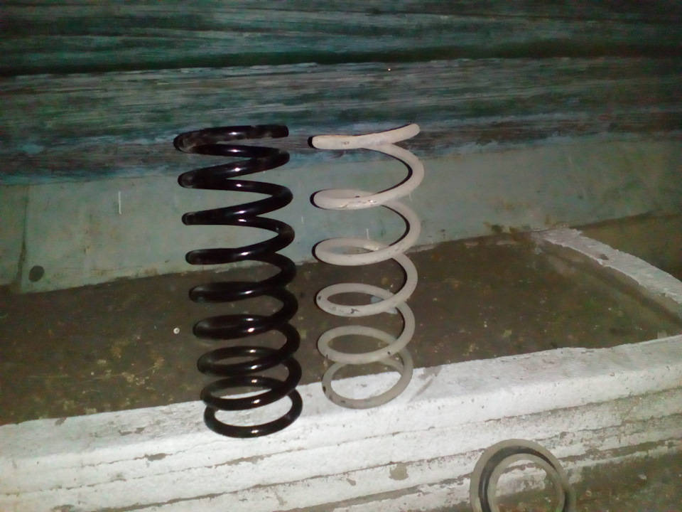 Пружины задней подвески — Great Wall Safe, 2,5 л., 2007 года | своими ...