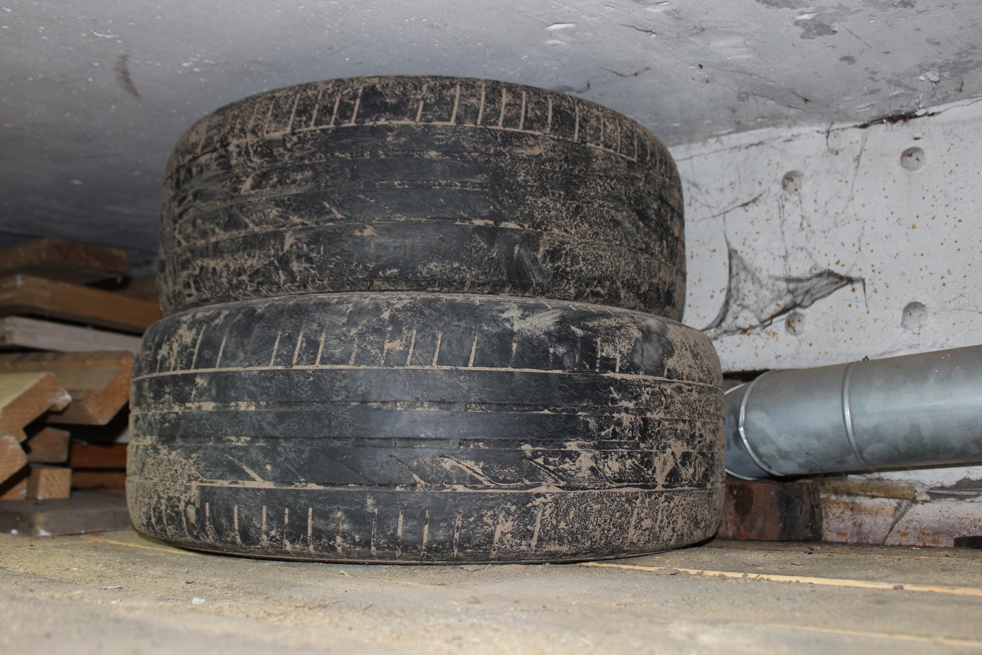 Продам дешево диски с летними балонами — BMW 5 series (E39), 2,5 л ...